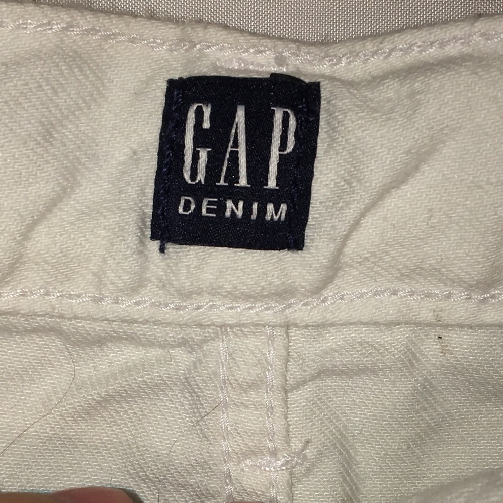 White jeans - Picture 2 of 5